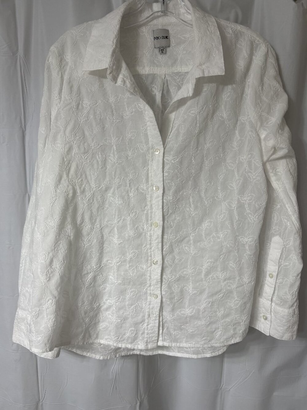 Nic + Zoe White Cotton Semi-Sheer Embroidered Blouse- NWOT